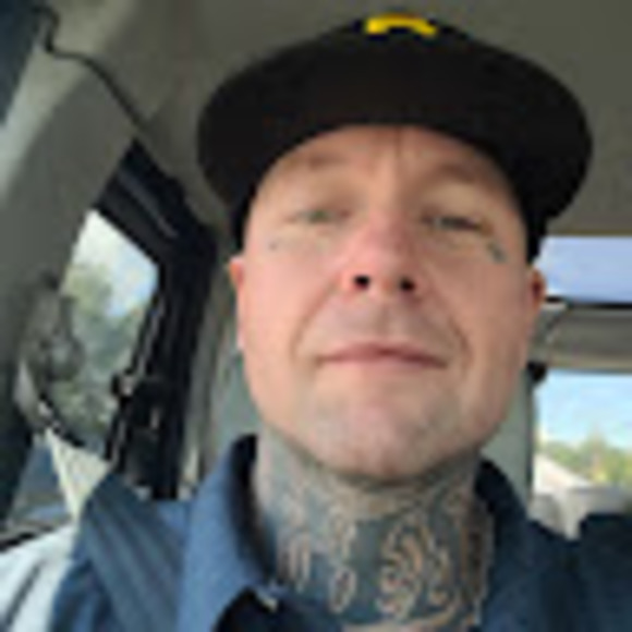 Meet your Posher, Matthew - Picture 1 of 1